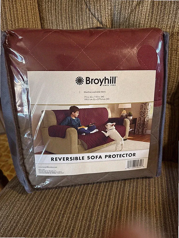 Broyhill Reversible Sofa Protector Burgandy/ Brown 75 in L/ 110 in W. New